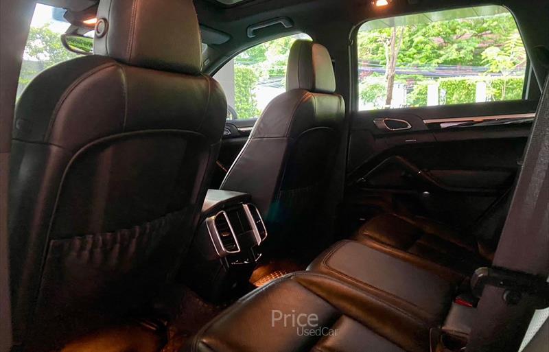 ขายรถ-suv-มือสอง-porsche-ปอร์เช่-cayenne-รถปี2012-รหัส84030-cc237ff4.jpg ขายรถ-suv-มือสอง-porsche-ปอร์เช่-cayenne-รถปี2012-รหัส84030-cc237ff4.jpg