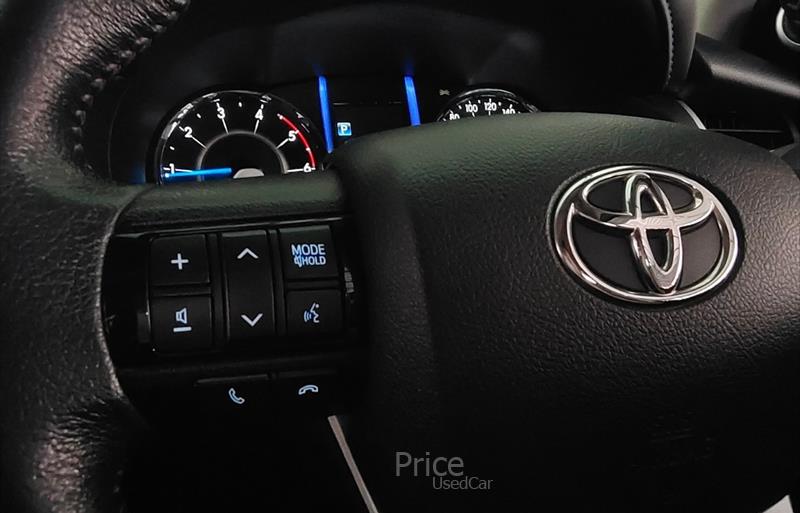 ขายรถ-suv-มือสอง-toyota-โตโยต้า-fortuner-ฟอร์จูนเนอร์-รถปี2019-รหัส84050-593bac77.jpg ขายรถ-suv-มือสอง-toyota-โตโยต้า-fortuner-ฟอร์จูนเนอร์-รถปี2019-รหัส84050-593bac77.jpg