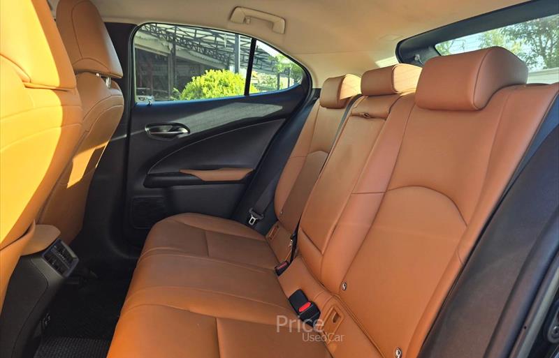 ขายรถ-suv-มือสอง-lexus-เลกซัส-ux-ยูเอ็กซ์-รถปี2019-รหัส84061-d0fca1f7.jpg ขายรถ-suv-มือสอง-lexus-เลกซัส-ux-ยูเอ็กซ์-รถปี2019-รหัส84061-d0fca1f7.jpg
