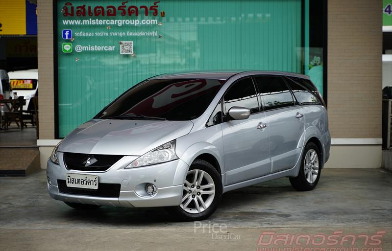 รถตู้มือสอง MITSUBISHI SPACE WAGON รถปี 2008
