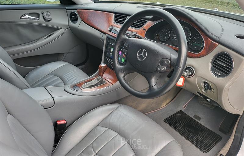 ขายรถเก๋งมือสอง-mercedes-benz-เมอร์เซเดสเบนซ์-cls350-รถปี2005-รหัส84108-f9387cf5.jpg ขายรถเก๋งมือสอง-mercedes-benz-เมอร์เซเดสเบนซ์-cls350-รถปี2005-รหัส84108-f9387cf5.jpg