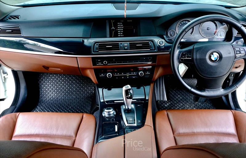 ขายรถเก๋งมือสอง-bmw-บีเอ็มดับบลิว-520d-ห้าสองศูนย์ดี-รถปี2012-รหัส84116-9c3cd8e5.jpg ขายรถเก๋งมือสอง-bmw-บีเอ็มดับบลิว-520d-ห้าสองศูนย์ดี-รถปี2012-รหัส84116-9c3cd8e5.jpg