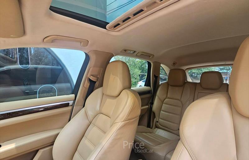 ขายรถ-suv-มือสอง-porsche-ปอร์เช่-cayenne-รถปี2011-รหัส84120-3576f04f.jpg ขายรถ-suv-มือสอง-porsche-ปอร์เช่-cayenne-รถปี2011-รหัส84120-3576f04f.jpg