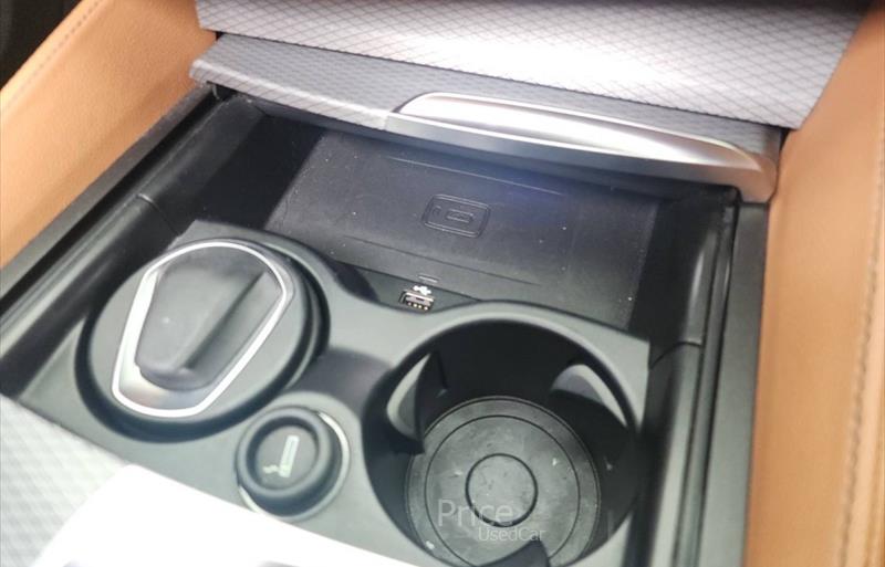 ขายรถเก๋งมือสอง-mercedes-benz-เมอร์เซเดสเบนซ์-e300-อีสามศูนย์ศูนย์-รถปี2013-รหัส84142-896c0063.jpg ขายรถเก๋งมือสอง-mercedes-benz-เมอร์เซเดสเบนซ์-e300-อีสามศูนย์ศูนย์-รถปี2013-รหัส84142-896c0063.jpg
