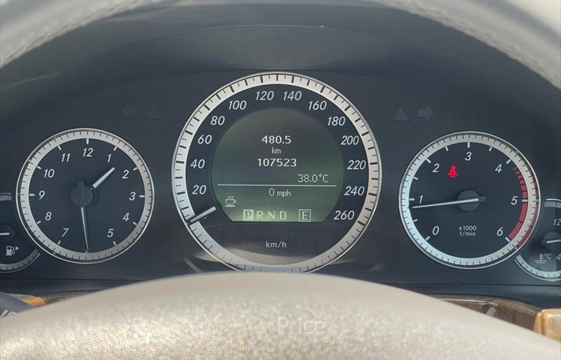 ขายรถเก๋งมือสอง-mercedes-benz-เมอร์เซเดสเบนซ์-e250-cdi-รถปี2011-รหัส84143-02887329.jpg ขายรถเก๋งมือสอง-mercedes-benz-เมอร์เซเดสเบนซ์-e250-cdi-รถปี2011-รหัส84143-02887329.jpg
