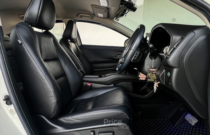 ขายรถ-suv-มือสอง-honda-ฮอนด้า-hr-v-เอชอาร์วี-รถปี2019-รหัส84150-08673cfe.jpg ขายรถ-suv-มือสอง-honda-ฮอนด้า-hr-v-เอชอาร์วี-รถปี2019-รหัส84150-08673cfe.jpg