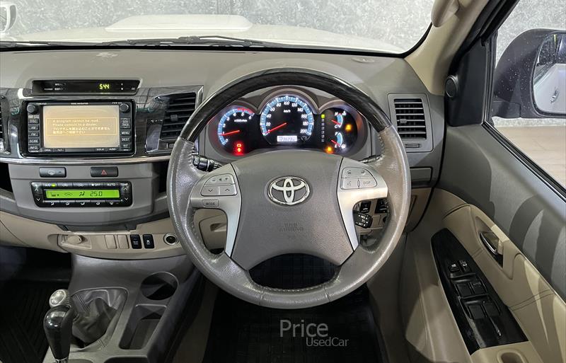 ขายรถ-suv-มือสอง-toyota-โตโยต้า-fortuner-ฟอร์จูนเนอร์-รถปี2012-รหัส84171-c6b53727.jpg ขายรถ-suv-มือสอง-toyota-โตโยต้า-fortuner-ฟอร์จูนเนอร์-รถปี2012-รหัส84171-c6b53727.jpg