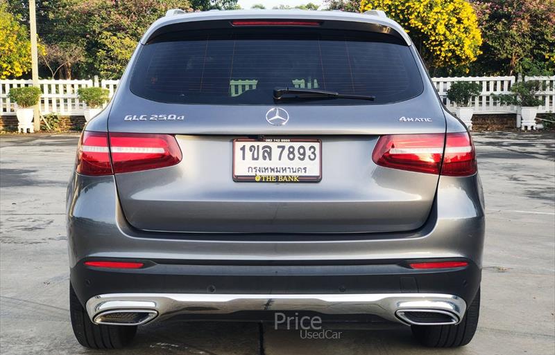 ขายรถเก๋งมือสอง-mercedes-benz-เมอร์เซเดสเบนซ์-glc250-จีแอลซีสองห้าศูนย์-รถปี2016-รหัส84182-34ae7364.jpg ขายรถเก๋งมือสอง-mercedes-benz-เมอร์เซเดสเบนซ์-glc250-จีแอลซีสองห้าศูนย์-รถปี2016-รหัส84182-34ae7364.jpg