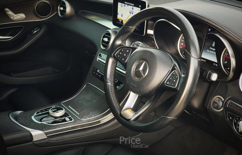 ขายรถเก๋งมือสอง-mercedes-benz-เมอร์เซเดสเบนซ์-glc250-จีแอลซีสองห้าศูนย์-รถปี2016-รหัส84182-c30d64da.jpg ขายรถเก๋งมือสอง-mercedes-benz-เมอร์เซเดสเบนซ์-glc250-จีแอลซีสองห้าศูนย์-รถปี2016-รหัส84182-c30d64da.jpg