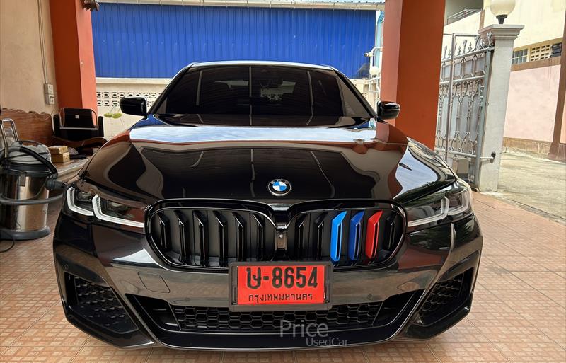 ขายรถเก๋งมือสอง-bmw-บีเอ็มดับบลิว-520d-ห้าสองศูนย์ดี-รถปี2022-รหัส84184-f5eb5d51.jpg ขายรถเก๋งมือสอง-bmw-บีเอ็มดับบลิว-520d-ห้าสองศูนย์ดี-รถปี2022-รหัส84184-f5eb5d51.jpg