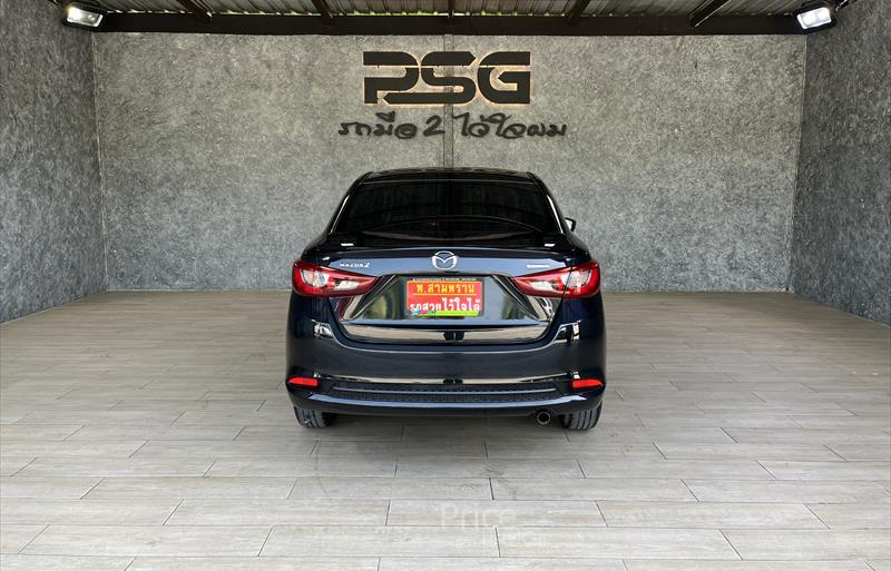 ขายรถเก๋งมือสอง-mazda-มาสด้า-2-สอง-รถปี2020-รหัส84197-f75503c5.jpg ขายรถเก๋งมือสอง-mazda-มาสด้า-2-สอง-รถปี2020-รหัส84197-f75503c5.jpg