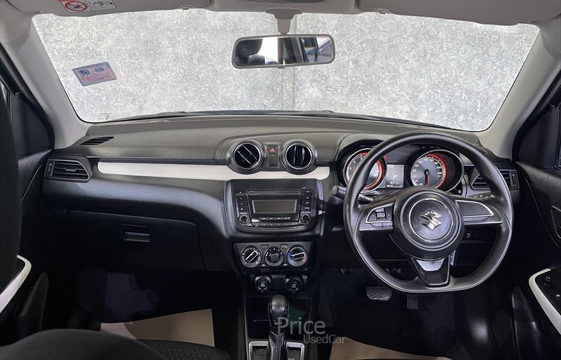 ขายรถเก๋งมือสอง-suzuki-ซูซูกิ-swift-สวิฟ-รถปี2018-รหัส84218-43ca0595.jpg ขายรถเก๋งมือสอง-suzuki-ซูซูกิ-swift-สวิฟ-รถปี2018-รหัส84218-43ca0595.jpg