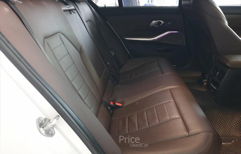 ขายรถเก๋งมือสอง-bmw-บีเอ็มดับบลิว-330e-รถปี2022-รหัส84222-1f62aac1.jpg ขายรถเก๋งมือสอง-bmw-บีเอ็มดับบลิว-330e-รถปี2022-รหัส84222-1f62aac1.jpg