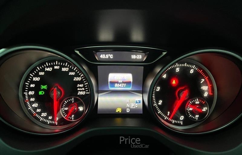 ขายรถเก๋งมือสอง-mercedes-benz-เมอร์เซเดสเบนซ์-cla250-amg-ซีแอลเอสองห้าศูนย์-เอเอ็มจี-รถปี2017-รหัส84238-b8b52898.jpg ขายรถเก๋งมือสอง-mercedes-benz-เมอร์เซเดสเบนซ์-cla250-amg-ซีแอลเอสองห้าศูนย์-เอเอ็มจี-รถปี2017-รหัส84238-b8b52898.jpg