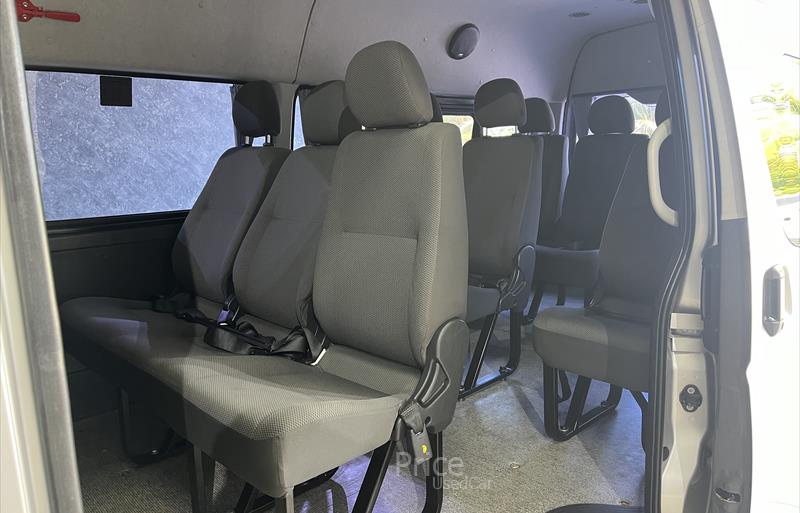 ขายรถตู้มือสอง-toyota-โตโยต้า-commuter-คอมมิวเตอร์-รถปี2019-รหัส84242-9b068131.jpg ขายรถตู้มือสอง-toyota-โตโยต้า-commuter-คอมมิวเตอร์-รถปี2019-รหัส84242-9b068131.jpg