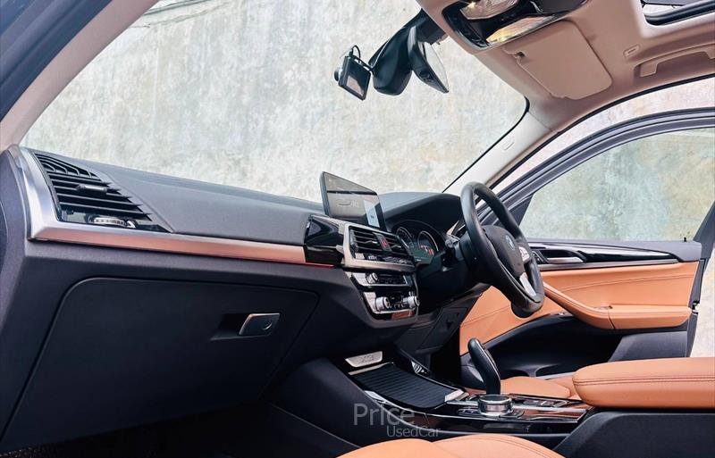 ขายรถ-suv-มือสอง-bmw-บีเอ็มดับบลิว-x3-เอ็กซ์3-รถปี2018-รหัส84248-f47510ce.jpg ขายรถ-suv-มือสอง-bmw-บีเอ็มดับบลิว-x3-เอ็กซ์3-รถปี2018-รหัส84248-f47510ce.jpg