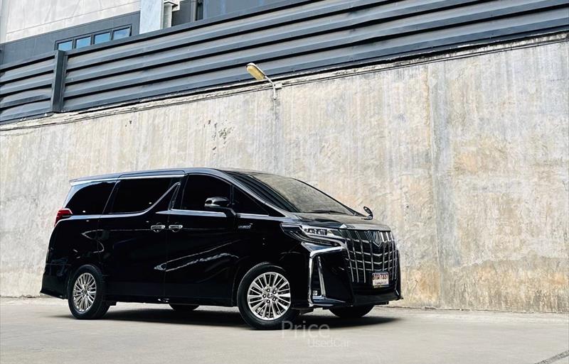 รถตู้มือสอง TOYOTA ALPHARD รถปี 2021