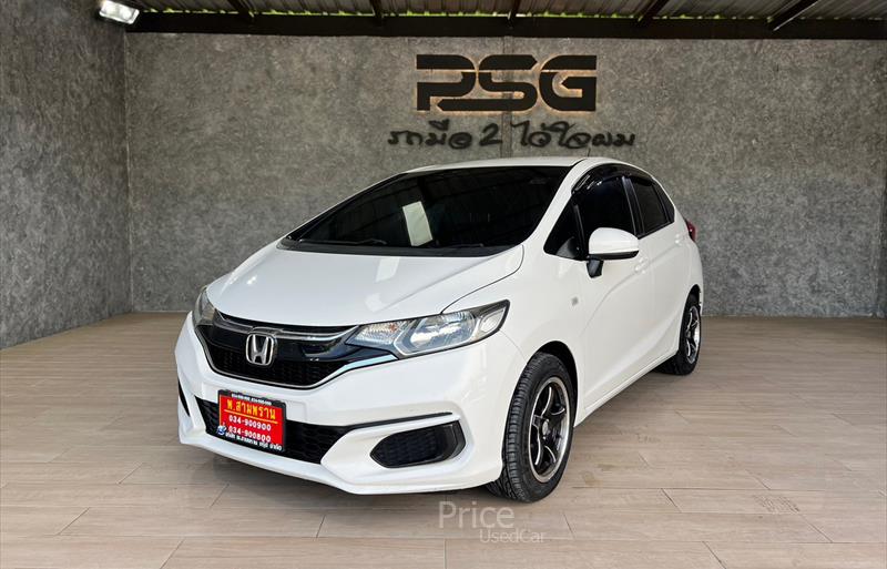 ขายรถเก๋งมือสอง-honda-ฮอนด้า-jazz-แจ๊ส-รถปี2018-รหัส84257-1f6efbc0.jpg ขายรถเก๋งมือสอง-honda-ฮอนด้า-jazz-แจ๊ส-รถปี2018-รหัส84257-1f6efbc0.jpg