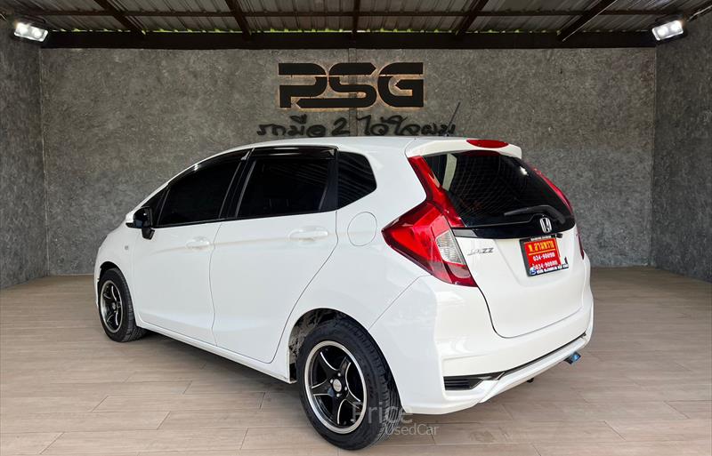 ขายรถเก๋งมือสอง-honda-ฮอนด้า-jazz-แจ๊ส-รถปี2018-รหัส84257-c3b5649a.jpg ขายรถเก๋งมือสอง-honda-ฮอนด้า-jazz-แจ๊ส-รถปี2018-รหัส84257-c3b5649a.jpg