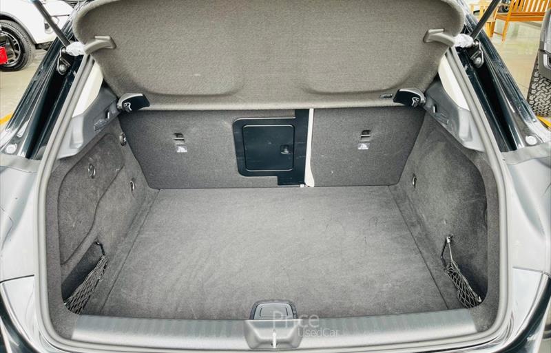 ขายรถ-suv-มือสอง-mercedes-benz-เมอร์เซเดสเบนซ์-gla-200-จีแอลเอ200-รถปี2015-รหัส84268-49f4c876.jpg ขายรถ-suv-มือสอง-mercedes-benz-เมอร์เซเดสเบนซ์-gla-200-จีแอลเอ200-รถปี2015-รหัส84268-49f4c876.jpg