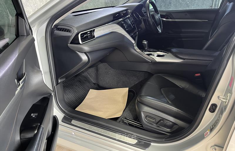 ขายรถเก๋งมือสอง-toyota-โตโยต้า-camry-คัมรี่-รถปี2020-รหัส84277-185bec49.jpg ขายรถเก๋งมือสอง-toyota-โตโยต้า-camry-คัมรี่-รถปี2020-รหัส84277-185bec49.jpg