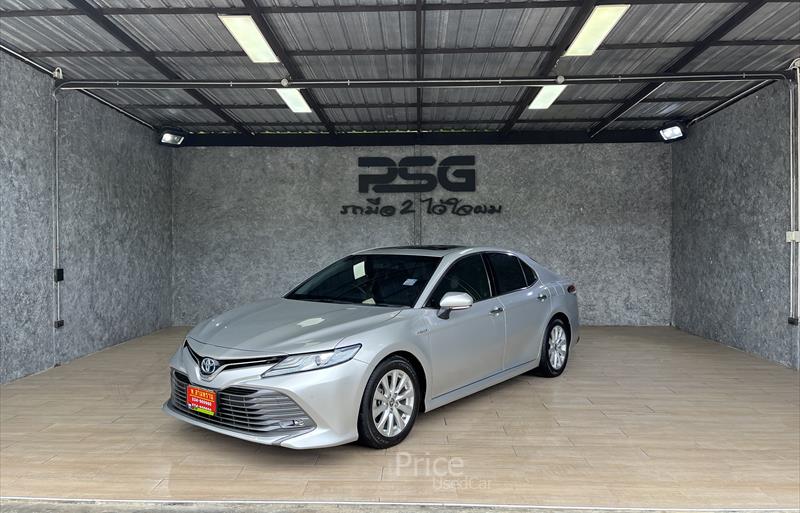 รถเก๋งมือสอง TOYOTA CAMRY รถปี 2020