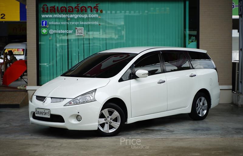 รถตู้มือสอง MITSUBISHI SPACE WAGON รถปี 2011