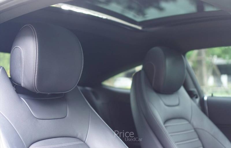 ขายรถเก๋งมือสอง-mercedes-benz-เมอร์เซเดสเบนซ์-c250-ซีสองห้าศูนย์-รถปี2018-รหัส84301-e70428a1.jpg ขายรถเก๋งมือสอง-mercedes-benz-เมอร์เซเดสเบนซ์-c250-ซีสองห้าศูนย์-รถปี2018-รหัส84301-e70428a1.jpg