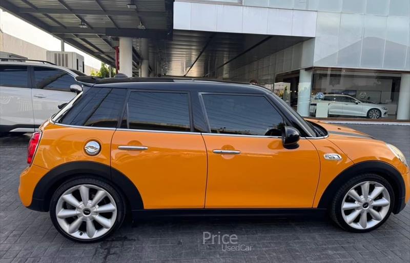 ขายรถเก๋งมือสอง mini cooper รถปี2016 รหัส 84308-รูปที่7 ขายรถเก๋งมือสอง mini cooper รถปี2016 รหัส 84308-รูปที่7