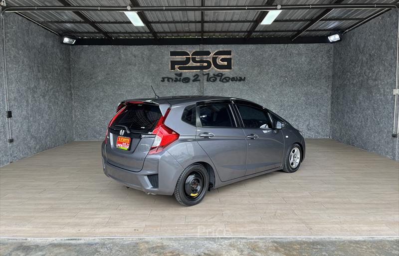 ขายรถเก๋งมือสอง-honda-ฮอนด้า-jazz-แจ๊ส-รถปี2016-รหัส84321-19aef48a.jpg ขายรถเก๋งมือสอง-honda-ฮอนด้า-jazz-แจ๊ส-รถปี2016-รหัส84321-19aef48a.jpg