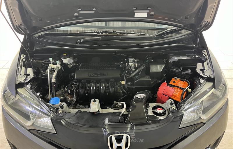 ขายรถเก๋งมือสอง-honda-ฮอนด้า-jazz-แจ๊ส-รถปี2016-รหัส84321-d12828a2.jpg ขายรถเก๋งมือสอง-honda-ฮอนด้า-jazz-แจ๊ส-รถปี2016-รหัส84321-d12828a2.jpg