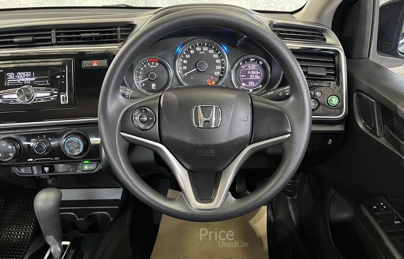 ขายรถเก๋งมือสอง-honda-ฮอนด้า-city-ซิตี้-รถปี2018-รหัส84322-5e54b1ca.jpg ขายรถเก๋งมือสอง-honda-ฮอนด้า-city-ซิตี้-รถปี2018-รหัส84322-5e54b1ca.jpg