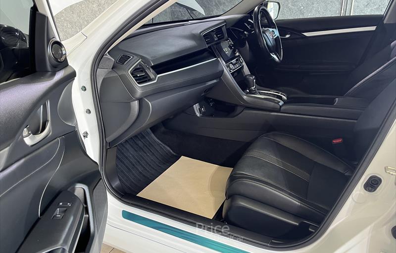 ขายรถเก๋งมือสอง-honda-ฮอนด้า-civic-ซีวิค-รถปี2021-รหัส84327-af79f317.jpg ขายรถเก๋งมือสอง-honda-ฮอนด้า-civic-ซีวิค-รถปี2021-รหัส84327-af79f317.jpg