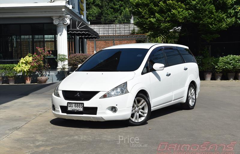 รถตู้มือสอง MITSUBISHI SPACE WAGON รถปี 2009