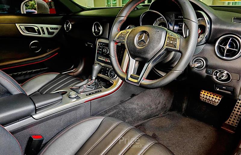 ขายรถเก๋งมือสอง-mercedes-benz-เมอร์เซเดสเบนซ์-slk200-amg-รถปี2013-รหัส84359-55e46cd7.jpg ขายรถเก๋งมือสอง-mercedes-benz-เมอร์เซเดสเบนซ์-slk200-amg-รถปี2013-รหัส84359-55e46cd7.jpg