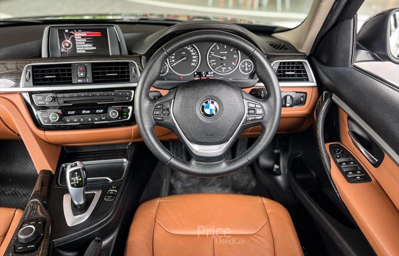 ขายรถเก๋งมือสอง-bmw-บีเอ็มดับบลิว-320d-สามสองศูนย์ดี-รถปี2016-รหัส84360-770bf728.jpg ขายรถเก๋งมือสอง-bmw-บีเอ็มดับบลิว-320d-สามสองศูนย์ดี-รถปี2016-รหัส84360-770bf728.jpg