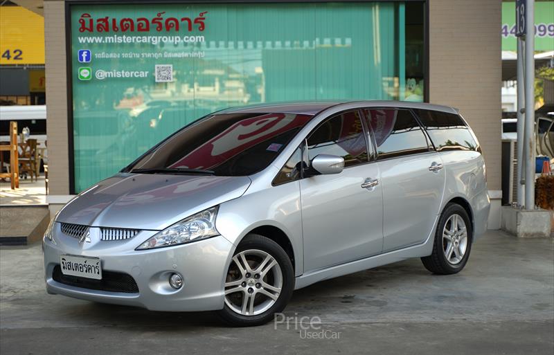รถตู้มือสอง MITSUBISHI SPACE WAGON รถปี 2010