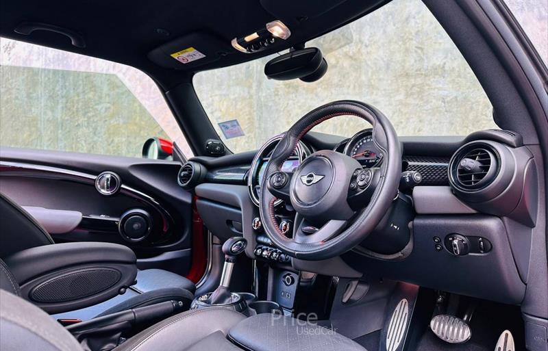 ขายรถเก๋งมือสอง-mini-มินิ-cooper-คูเปอร์-รถปี2016-รหัส84394-0aada479.jpg ขายรถเก๋งมือสอง-mini-มินิ-cooper-คูเปอร์-รถปี2016-รหัส84394-0aada479.jpg