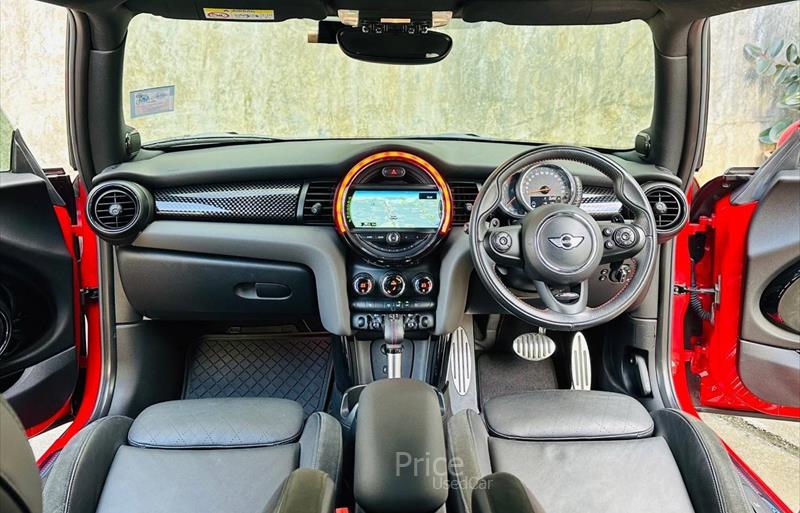 ขายรถเก๋งมือสอง-mini-มินิ-cooper-คูเปอร์-รถปี2016-รหัส84394-6a15814d.jpg ขายรถเก๋งมือสอง-mini-มินิ-cooper-คูเปอร์-รถปี2016-รหัส84394-6a15814d.jpg