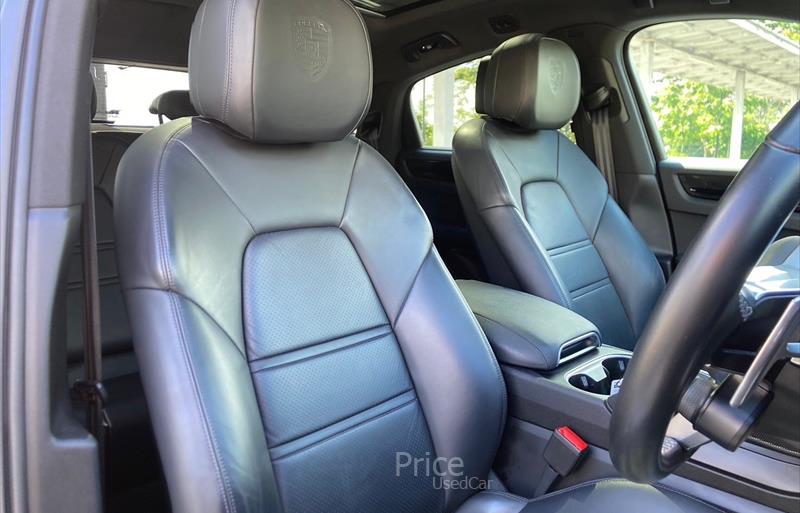 ขายรถ-suv-มือสอง-porsche-ปอร์เช่-cayenne-รถปี2022-รหัส84397-cf541d6b.jpg ขายรถ-suv-มือสอง-porsche-ปอร์เช่-cayenne-รถปี2022-รหัส84397-cf541d6b.jpg