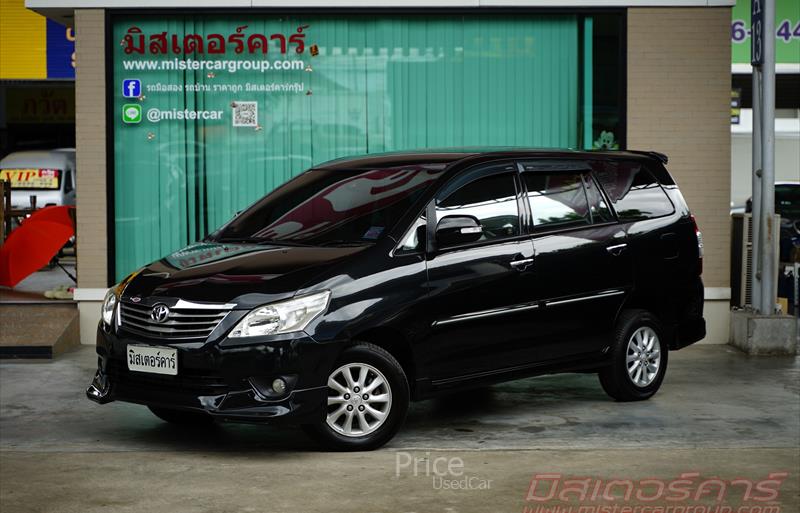 รถตู้มือสอง TOYOTA INNOVA รถปี 2012