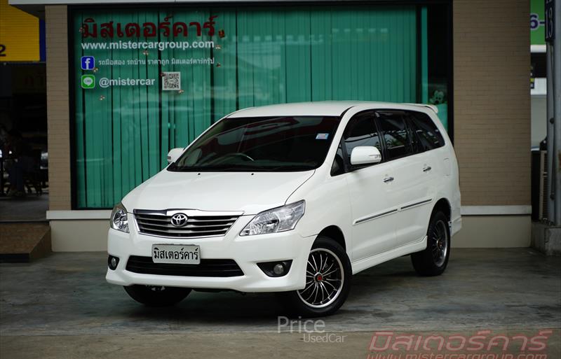 รถตู้มือสอง TOYOTA INNOVA รถปี 2012