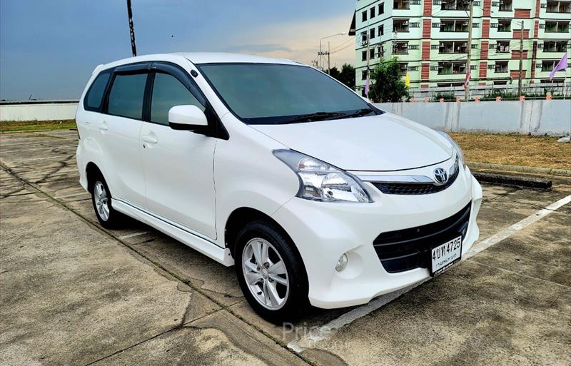 รถเก๋งมือสอง TOYOTA AVANZA รถปี 2014