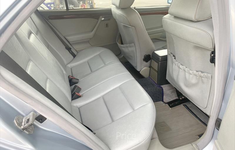 ขายรถเก๋งมือสอง-mercedes-benz-เมอร์เซเดสเบนซ์-c220-รถปี1994-รหัส84588-1bc3e155.jpg ขายรถเก๋งมือสอง-mercedes-benz-เมอร์เซเดสเบนซ์-c220-รถปี1994-รหัส84588-1bc3e155.jpg