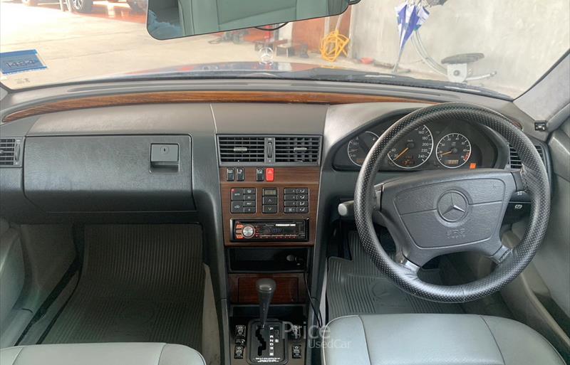 ขายรถเก๋งมือสอง-mercedes-benz-เมอร์เซเดสเบนซ์-c220-รถปี1994-รหัส84588-247b787c.jpg ขายรถเก๋งมือสอง-mercedes-benz-เมอร์เซเดสเบนซ์-c220-รถปี1994-รหัส84588-247b787c.jpg