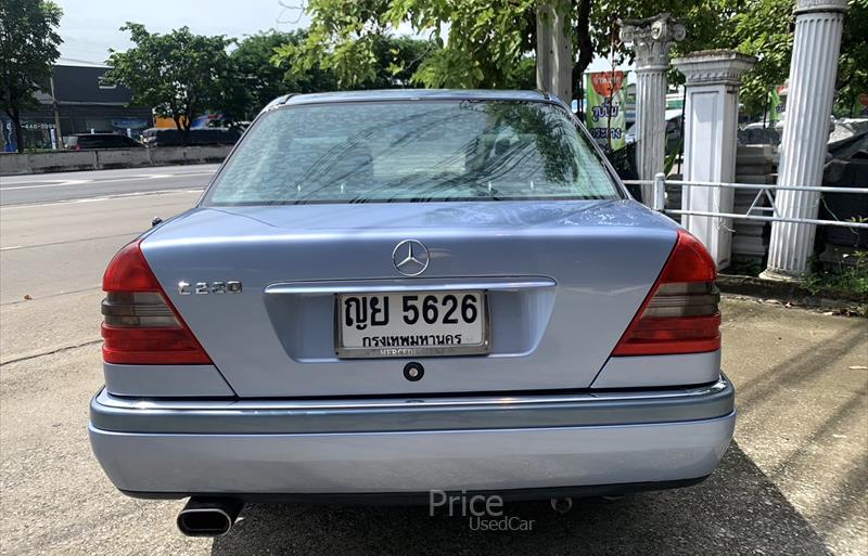 ขายรถเก๋งมือสอง-mercedes-benz-เมอร์เซเดสเบนซ์-c220-รถปี1994-รหัส84588-6e3f3de7.jpg ขายรถเก๋งมือสอง-mercedes-benz-เมอร์เซเดสเบนซ์-c220-รถปี1994-รหัส84588-6e3f3de7.jpg