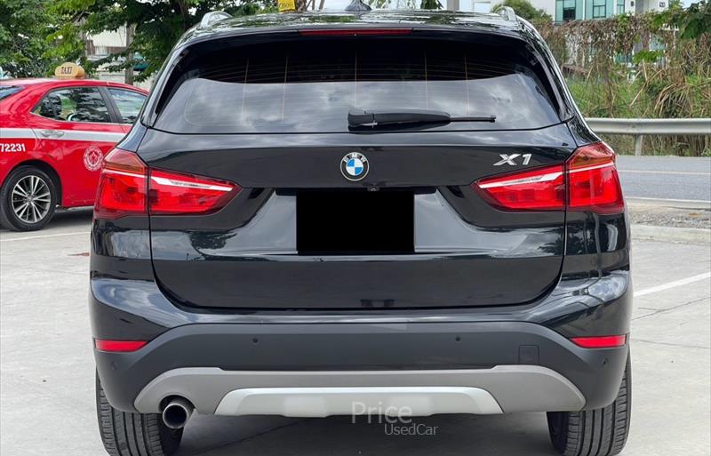 ขายรถ-suv-มือสอง-bmw-บีเอ็มดับบลิว-x1-เอ็กซ์1-รถปี2017-รหัส84590-648e06dd.jpg ขายรถ-suv-มือสอง-bmw-บีเอ็มดับบลิว-x1-เอ็กซ์1-รถปี2017-รหัส84590-648e06dd.jpg