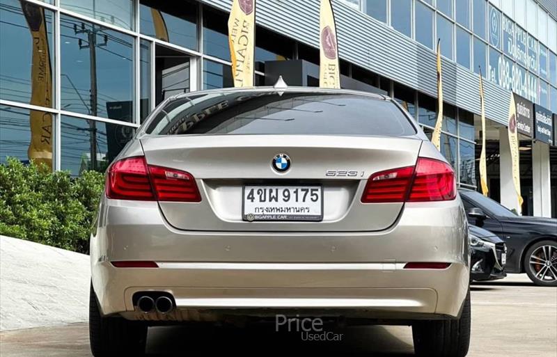 ขายรถเก๋งมือสอง-bmw-บีเอ็มดับบลิว-523i-รถปี2011-รหัส84595-a828355c.jpg ขายรถเก๋งมือสอง-bmw-บีเอ็มดับบลิว-523i-รถปี2011-รหัส84595-a828355c.jpg