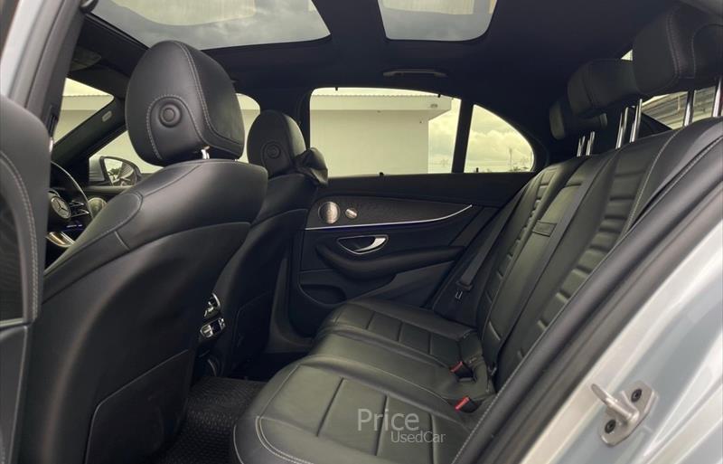 ขายรถเก๋งมือสอง-mercedes-benz-เมอร์เซเดสเบนซ์-e300-อีสามศูนย์ศูนย์-รถปี2022-รหัส84602-5ffb7701.jpg ขายรถเก๋งมือสอง-mercedes-benz-เมอร์เซเดสเบนซ์-e300-อีสามศูนย์ศูนย์-รถปี2022-รหัส84602-5ffb7701.jpg