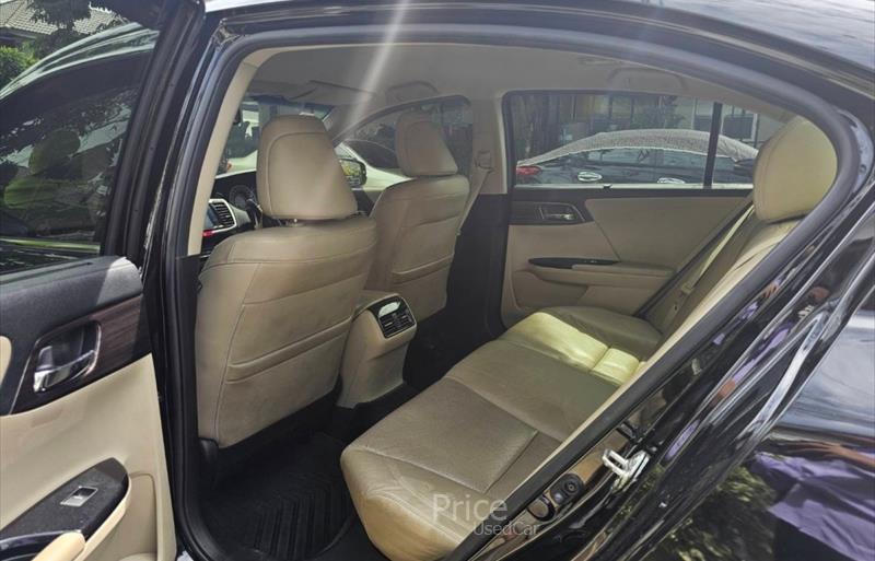 ขายรถเก๋งมือสอง-honda-ฮอนด้า-accord-แอคคอร์ด-รถปี2016-รหัส84611-5f9624be.jpg ขายรถเก๋งมือสอง-honda-ฮอนด้า-accord-แอคคอร์ด-รถปี2016-รหัส84611-5f9624be.jpg